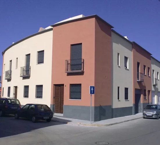 Edificio de Viviendas Locales, Oficinas y Garajes en El Viso del Alcor (Sevilla) Alcor